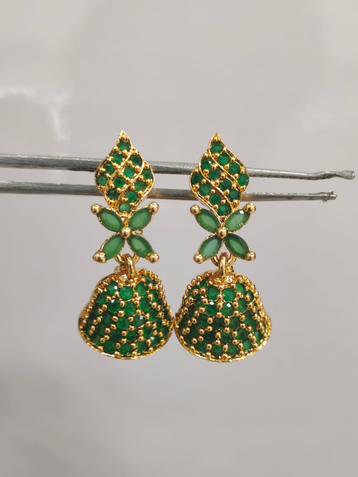 Trending Jumki  (71)