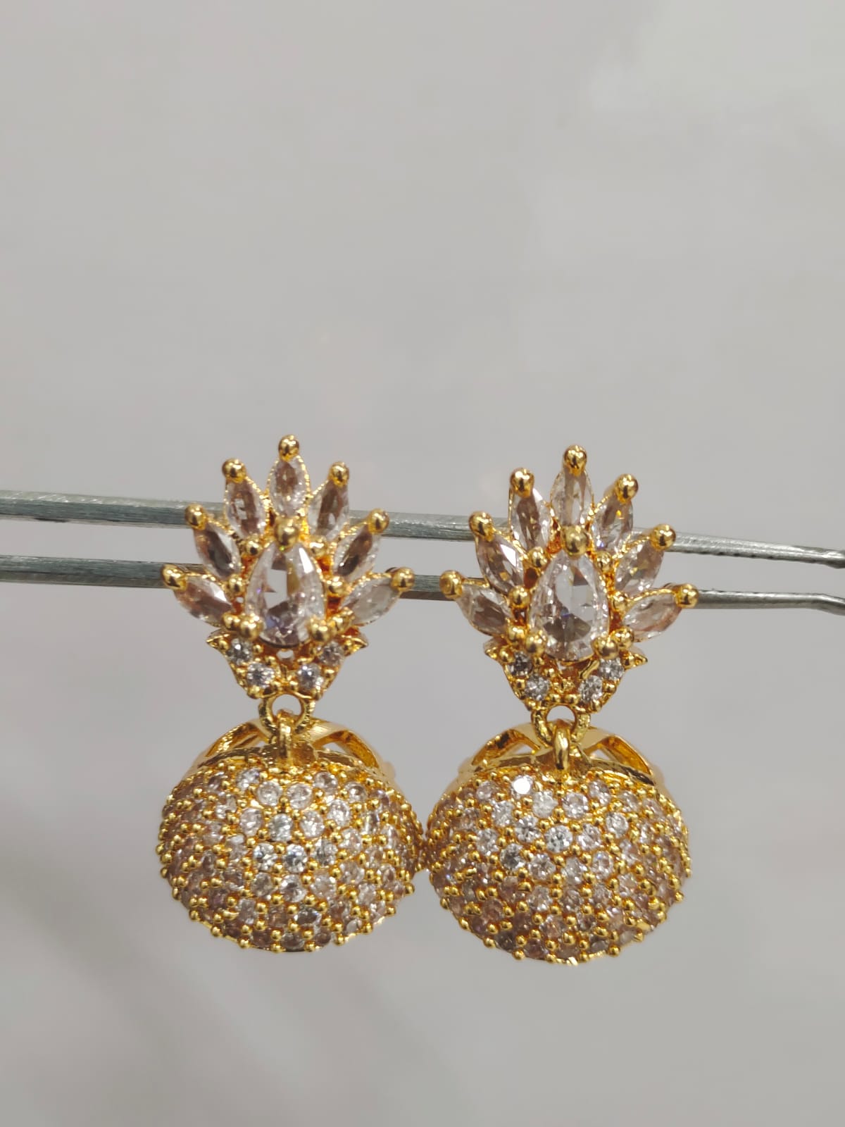 Trending Jumki  (94)